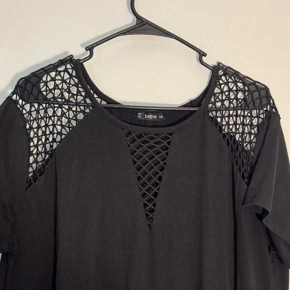 Black Lace Accent Women's Dress - Picture 2 of 3